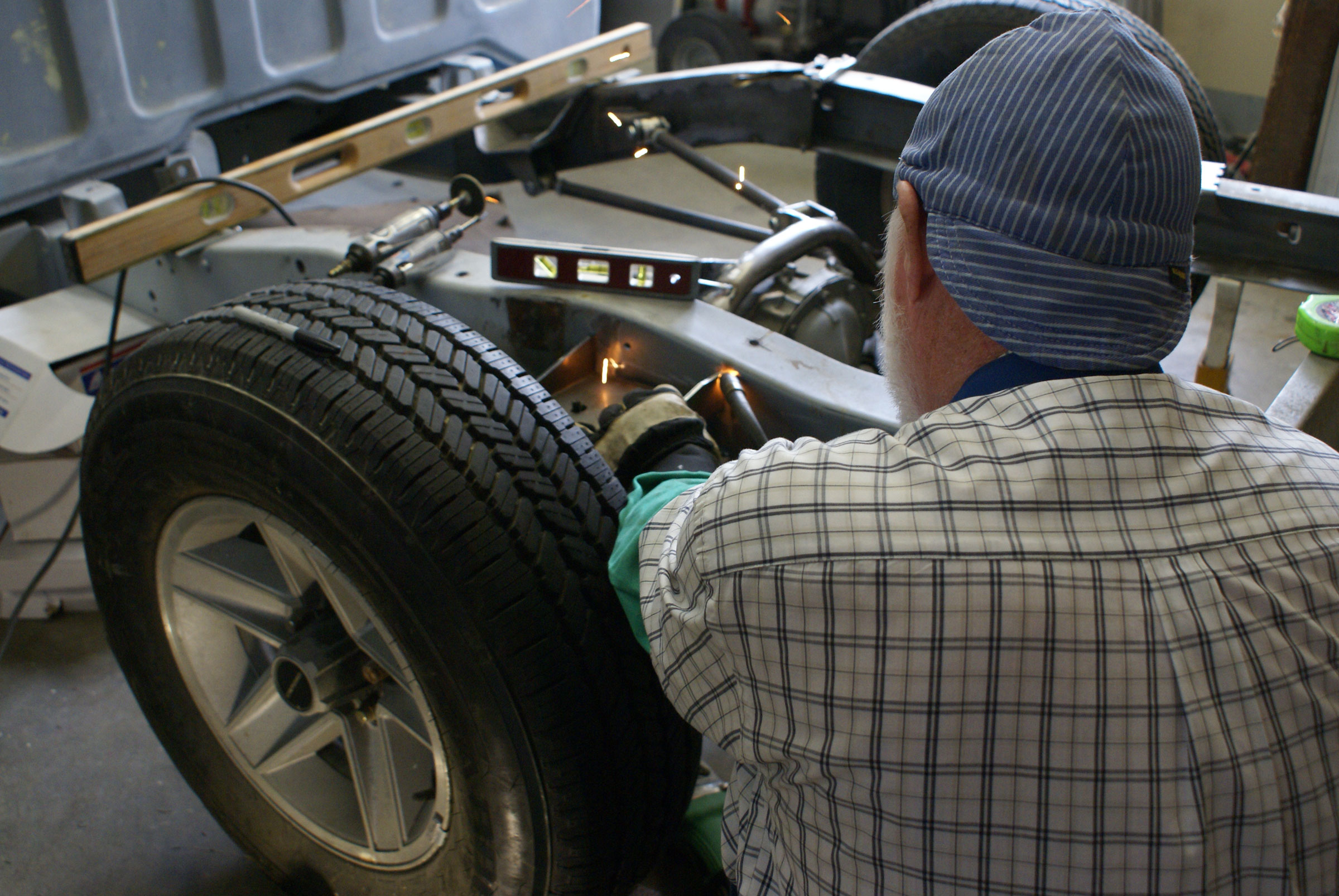 welding top bag mount in place